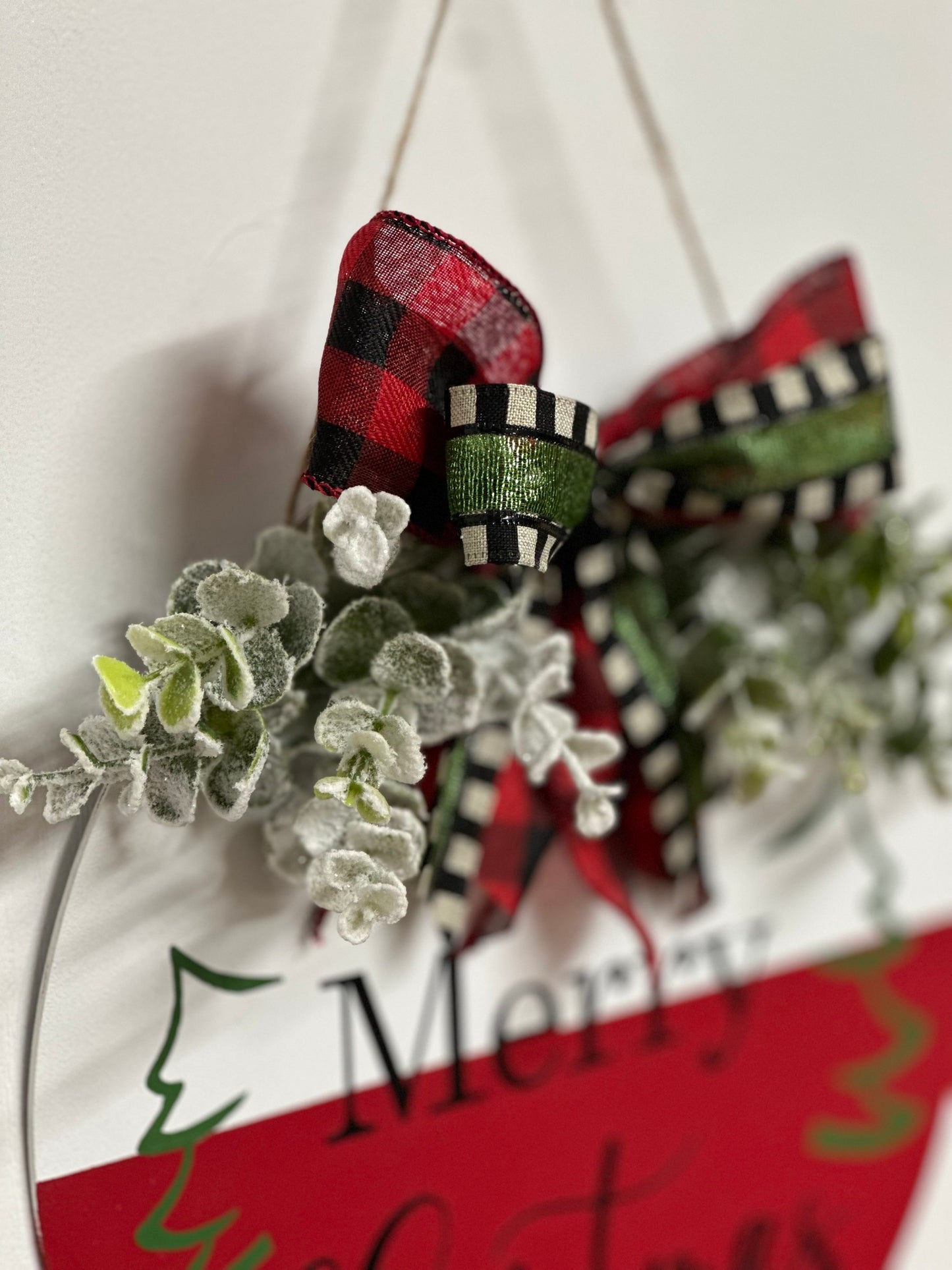 Merry Christmas Wood Round Hanger