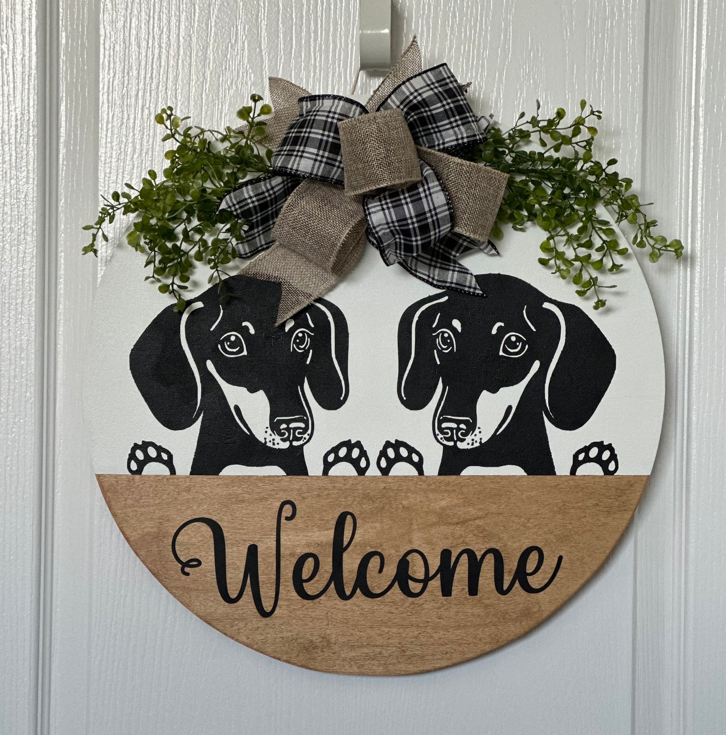 Peeking Dogs Sign