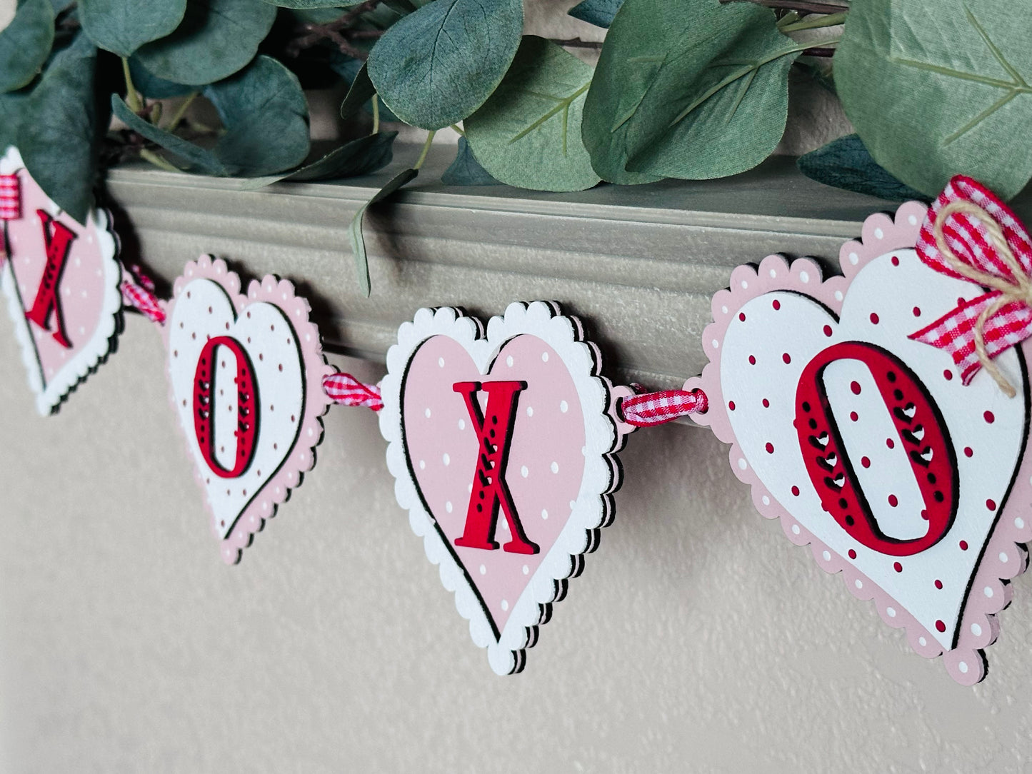 XOXO Valentine Banner