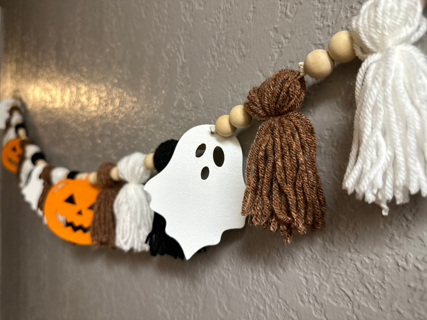 Pumpkin & Ghost Tassel Garland