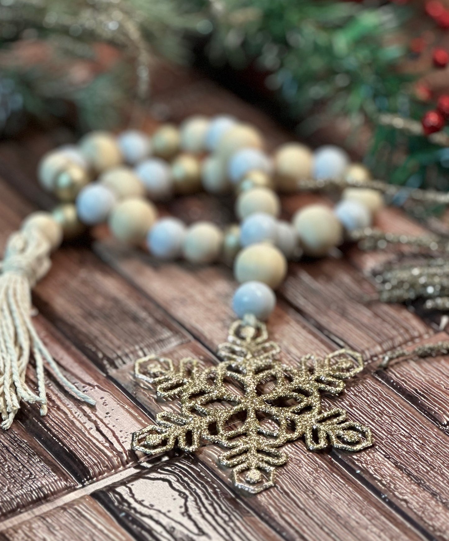 Gold Snowflake Beaded Garland