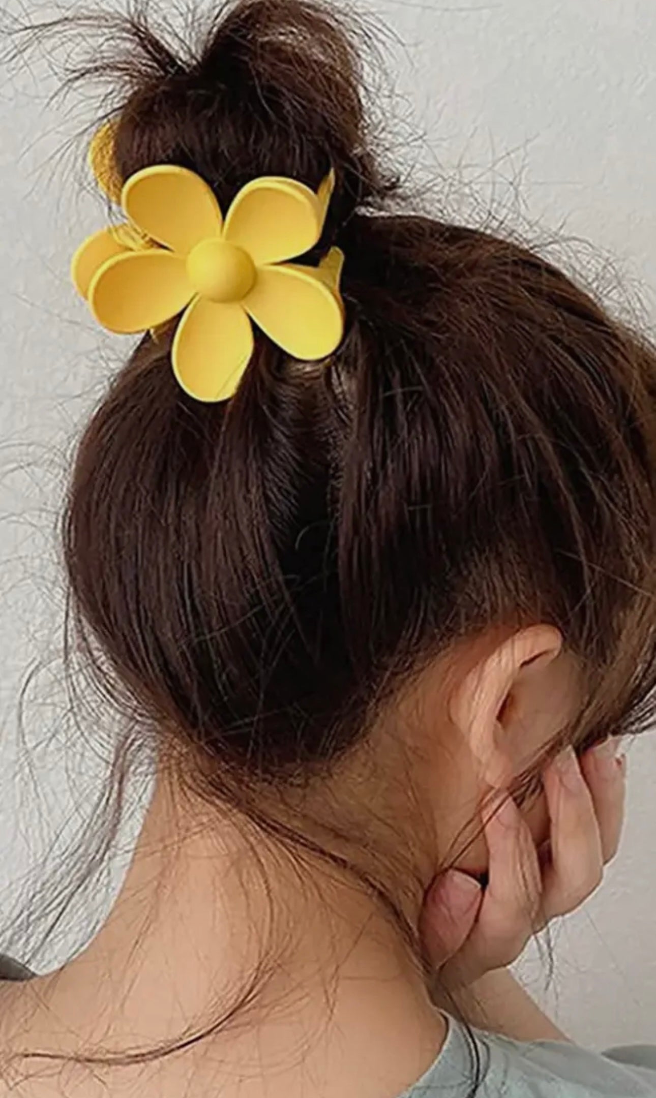 Daisy Flower Hair Claws